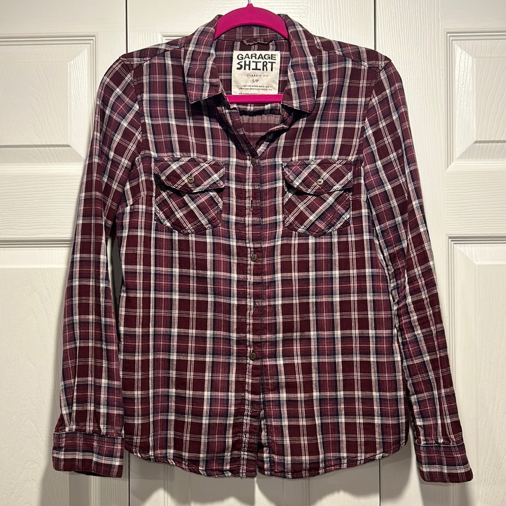 Garage — Plaid long sleeve button down shirt